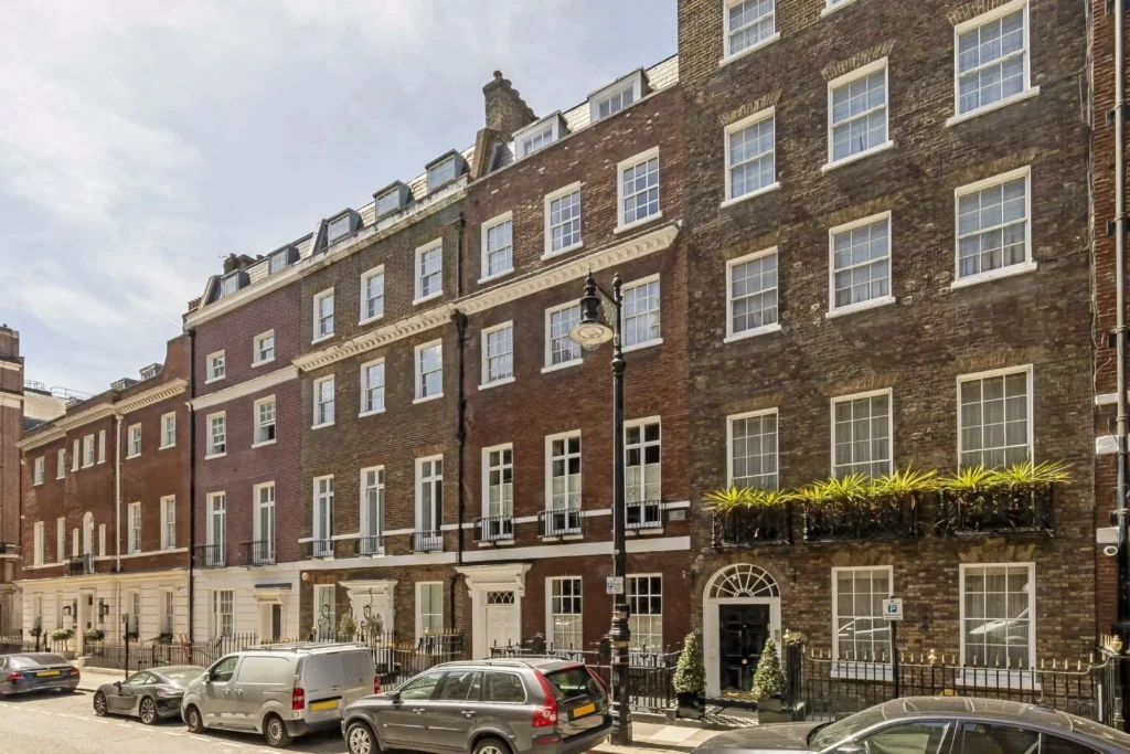 Mayfair W1J – Grade II Listed Office Building
