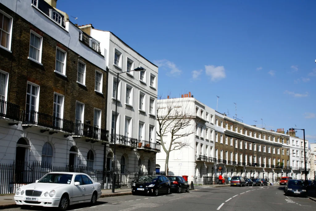 Mornington Crescent NW1 – Grade II Listed Maisonette